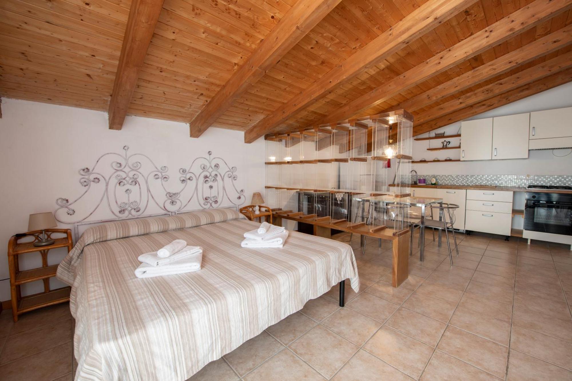 211 - Appartamento Acacia, Terrazza Giardino E Piscina Carro Exteriör bild